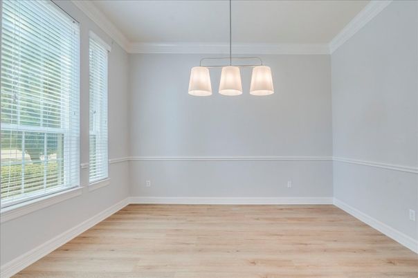 Empty room, Interior, Pendant Lights, Wood Texture Flooring