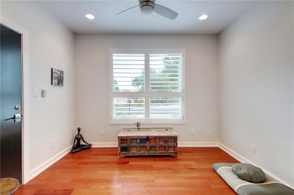 Interior, Recessed Lighting, Wood Texture Flooring