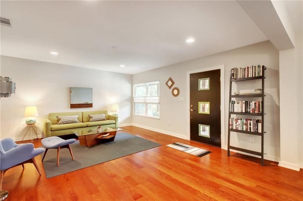Interior, Living room, Recessed Lighting, Wood Texture Flooring