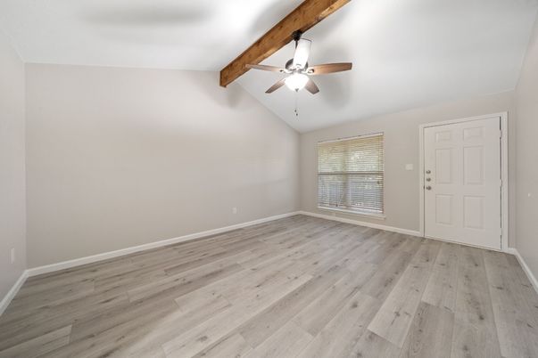 Empty room, Interior, Wooden Beams, Wood Texture Flooring