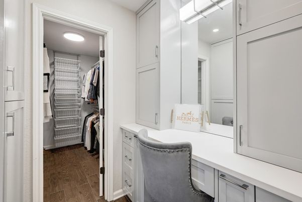 Interior, Recessed Lighting, Walk-in Closets, Wood Texture Flooring