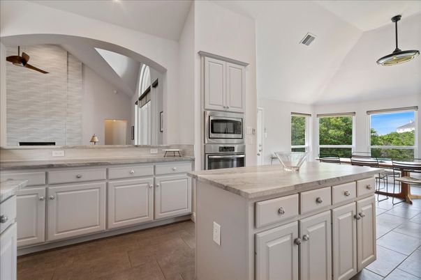 Interior, Kitchen, Pendant Lights, Stainless Steel Appliances