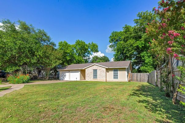 Attached, Backyard, Exterior, Facade, Ranch