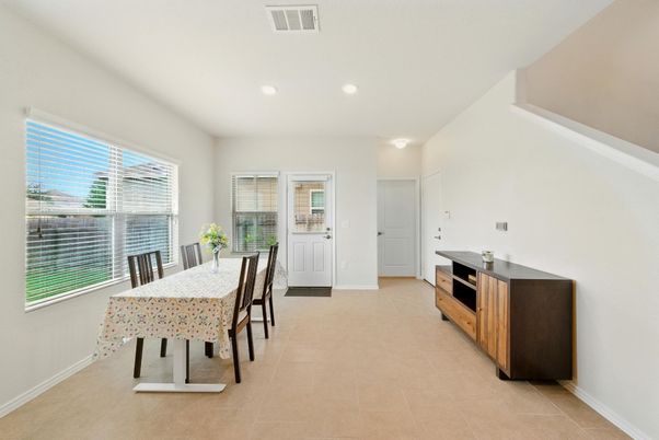 Dining room, Interior, Recessed Lighting