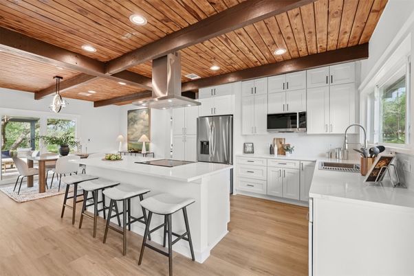 Dining room, Interior, Kitchen, Pendant Lights, Recessed Lighting, Stainless Steel Appliances, Wooden Beams, Wooden Ceilings, Wood Texture Flooring