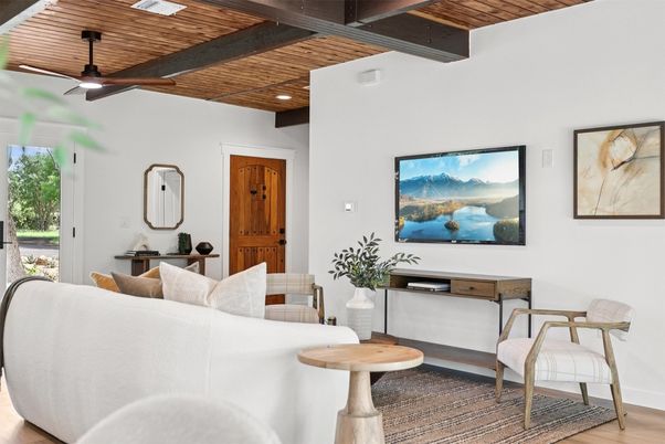 Interior, Living room, Recessed Lighting, Wooden Beams, Wooden Ceilings, Wood Texture Flooring