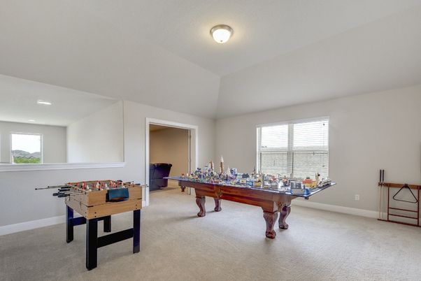 Game Room, Interior