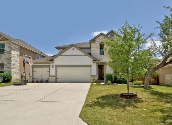 Attached, Exterior, Facade, Ranch