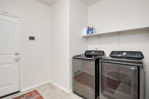 Interior, Washer