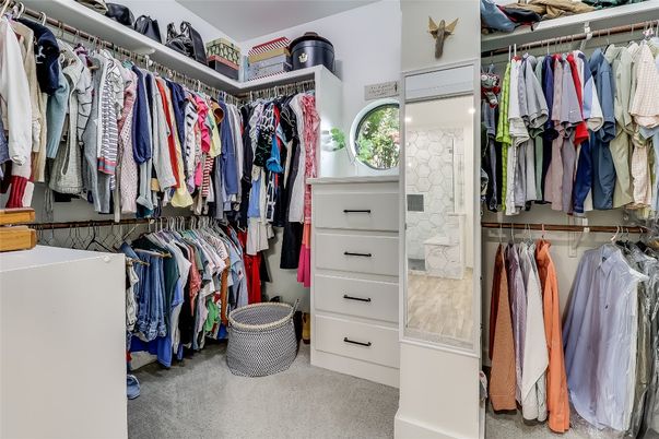 Interior, Walk-in Closets