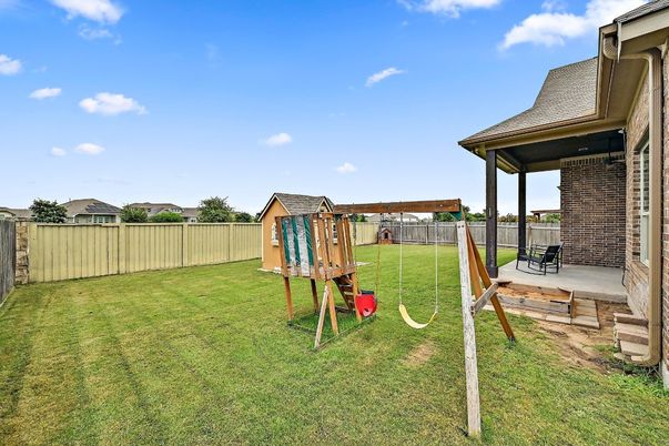 Backyard, Exterior, Playground