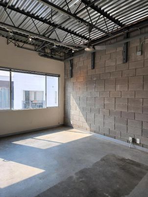Garage, Interior, Stone Walls