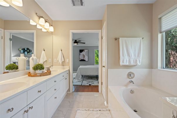 Bathroom, Dual Sink Vanities, Interior, Wood Texture Flooring