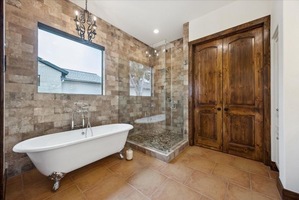Bathroom, Free Standing Baths, Glass Shower, Interior, Recessed Lighting