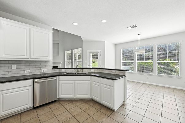 Interior, Kitchen, Pendant Lights, Recessed Lighting
