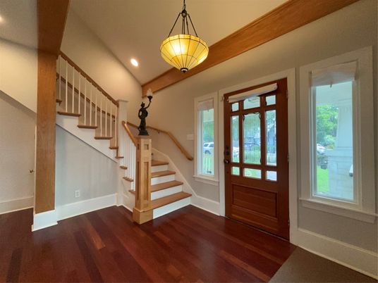 Interior, Pendant Lights, Recessed Lighting, Wood Texture Flooring