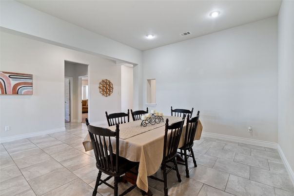 Dining room, Interior, Recessed Lighting