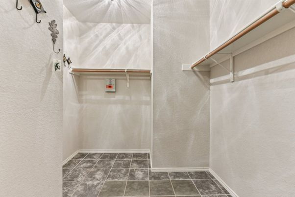 Interior, Walk-in Closets