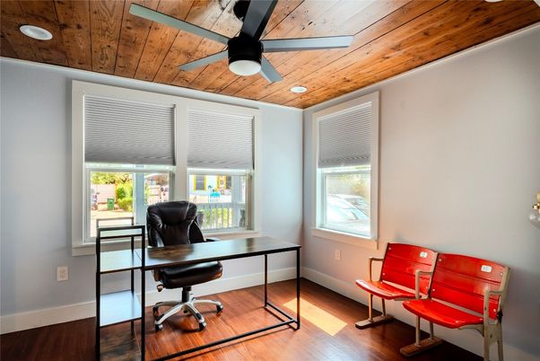 Home Office, Interior, Recessed Lighting, Wooden Ceilings, Wood Texture Flooring