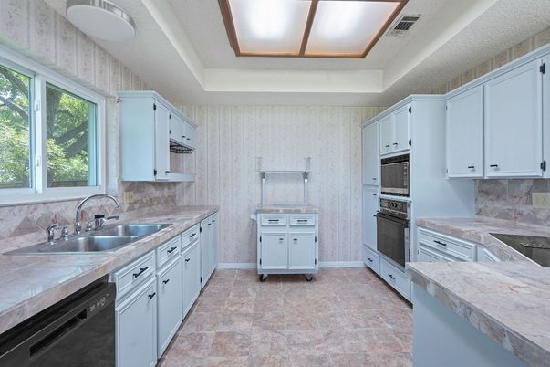 Interior, Kitchen, Stainless Steel Appliances