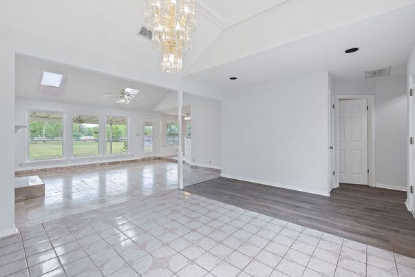 Chandelier, Empty room, Interior, Wood Texture Flooring