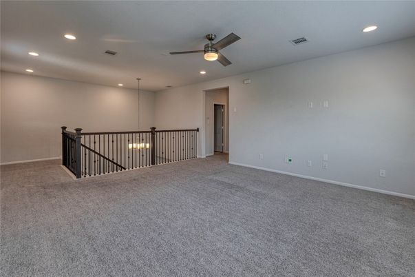 Empty room, Interior, Pendant Lights, Recessed Lighting