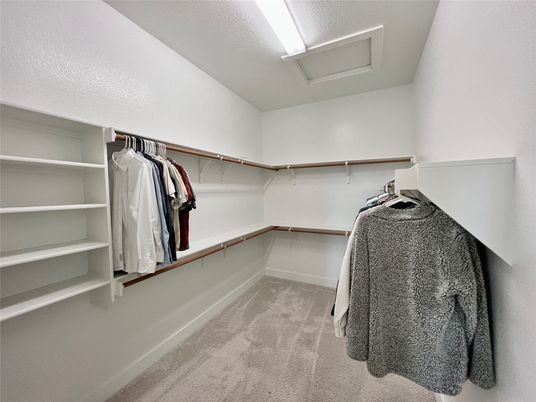 Interior, Walk-in Closets