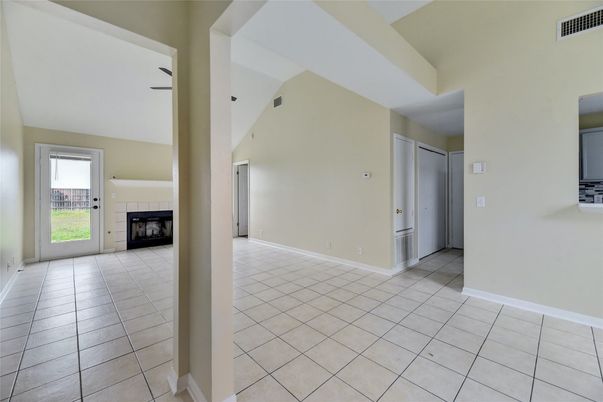 Empty room, Fireplace, Interior