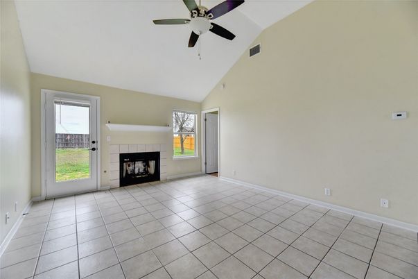Empty room, Fireplace, Interior