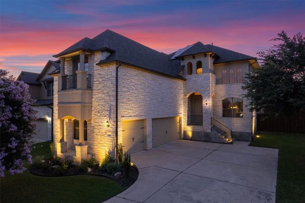 Attached, Exterior, Facade, French Provincial