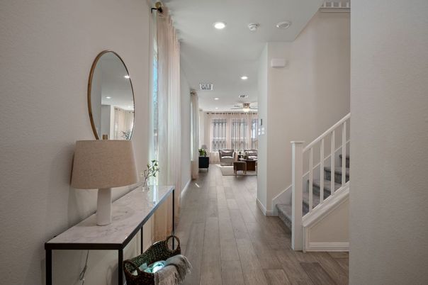 Interior, Recessed Lighting, Wood Texture Flooring