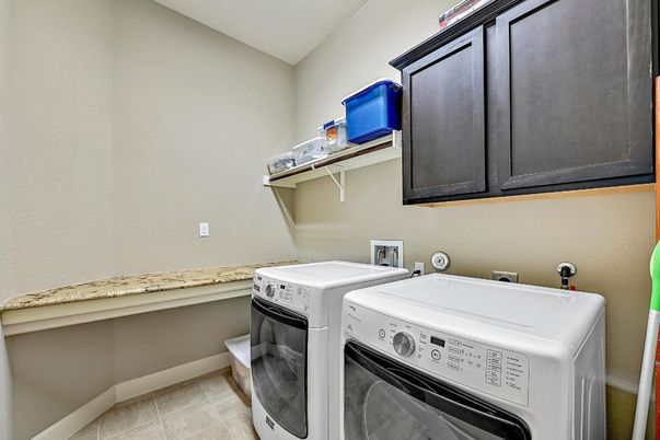 Interior, Washer