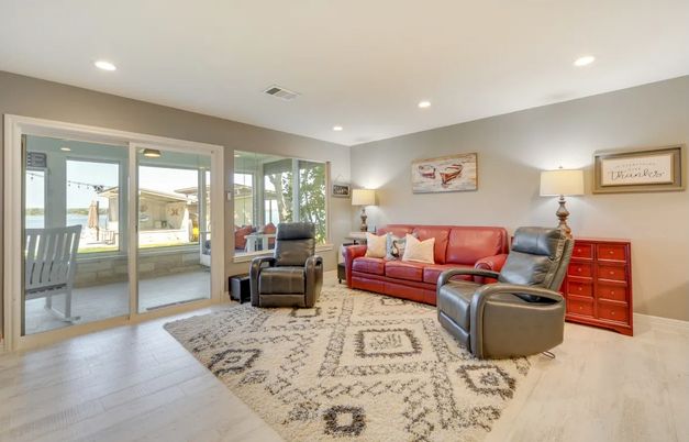 Interior, Living room, Recessed Lighting, Wood Texture Flooring