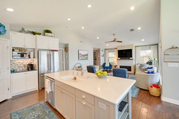 Dining room, Interior, Kitchen, Recessed Lighting, Stainless Steel Appliances, Wood Texture Flooring
