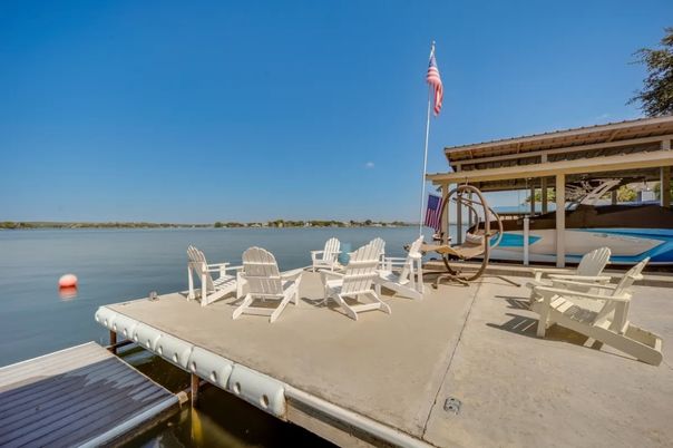 Exterior, Water