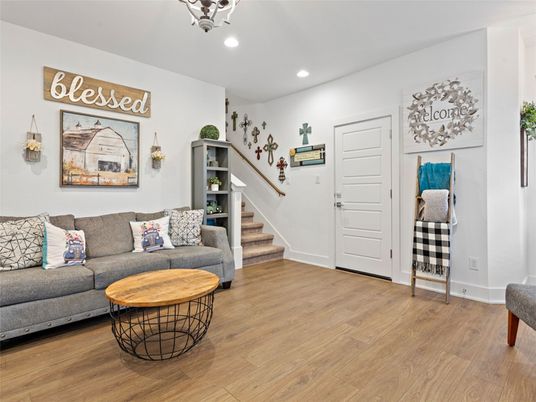 Interior, Living room, Recessed Lighting, Wood Texture Flooring
