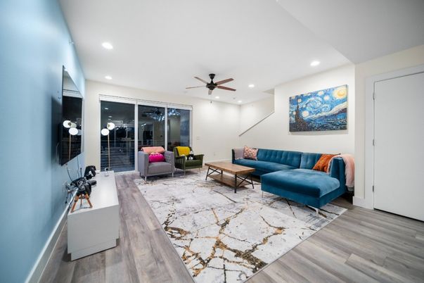 Interior, Living room, Recessed Lighting, Wood Texture Flooring
