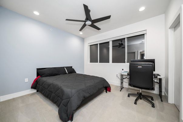 Bedroom, Home Office, Interior, Recessed Lighting