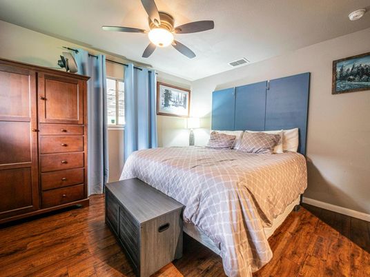 Bedroom, Interior, Wood Texture Flooring