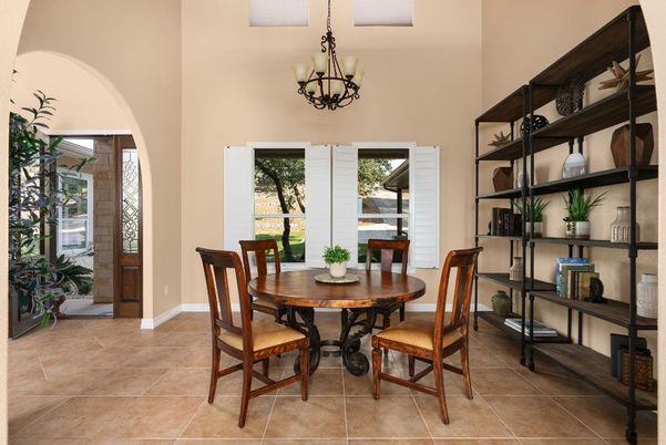 Chandelier, Dining room, Interior