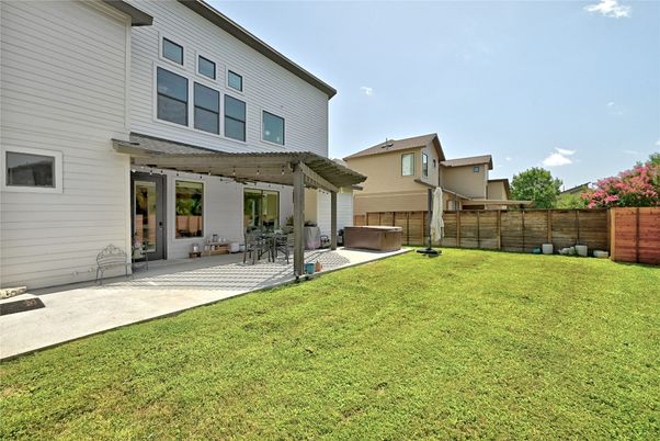 Backyard, Exterior, Hot Tub