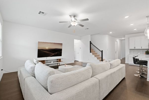 Interior, Kitchen, Living room, Pendant Lights, Recessed Lighting, Wood Texture Flooring