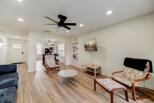 Chandelier, Interior, Recessed Lighting, Wood Texture Flooring