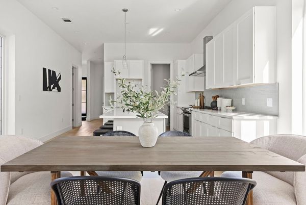 Dining room, Interior, Kitchen, Pendant Lights, Recessed Lighting, Stainless Steel Appliances