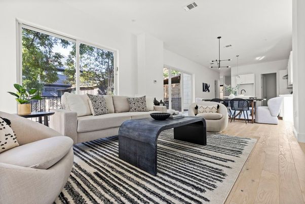 Interior, Kitchen, Living room, Pendant Lights, Recessed Lighting, Wood Texture Flooring