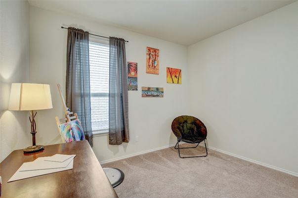Home Office, Interior