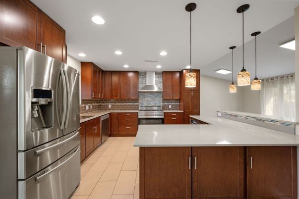 Interior, Kitchen, Pendant Lights, Recessed Lighting, Stainless Steel Appliances