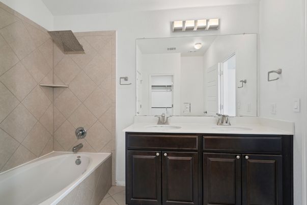 Bathroom, Dual Sink Vanities, Interior