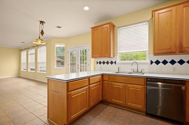Interior, Kitchen, Pendant Lights, Recessed Lighting