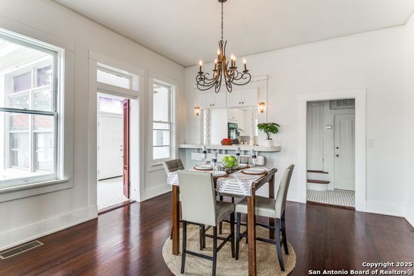 Chandelier, Dining room, Interior, Kitchen, Wood Texture Flooring